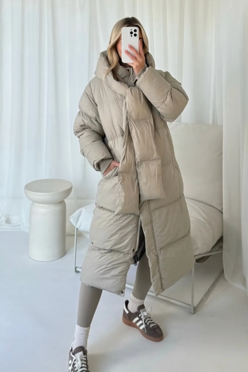 Jaya beige long tie collar duvet coat