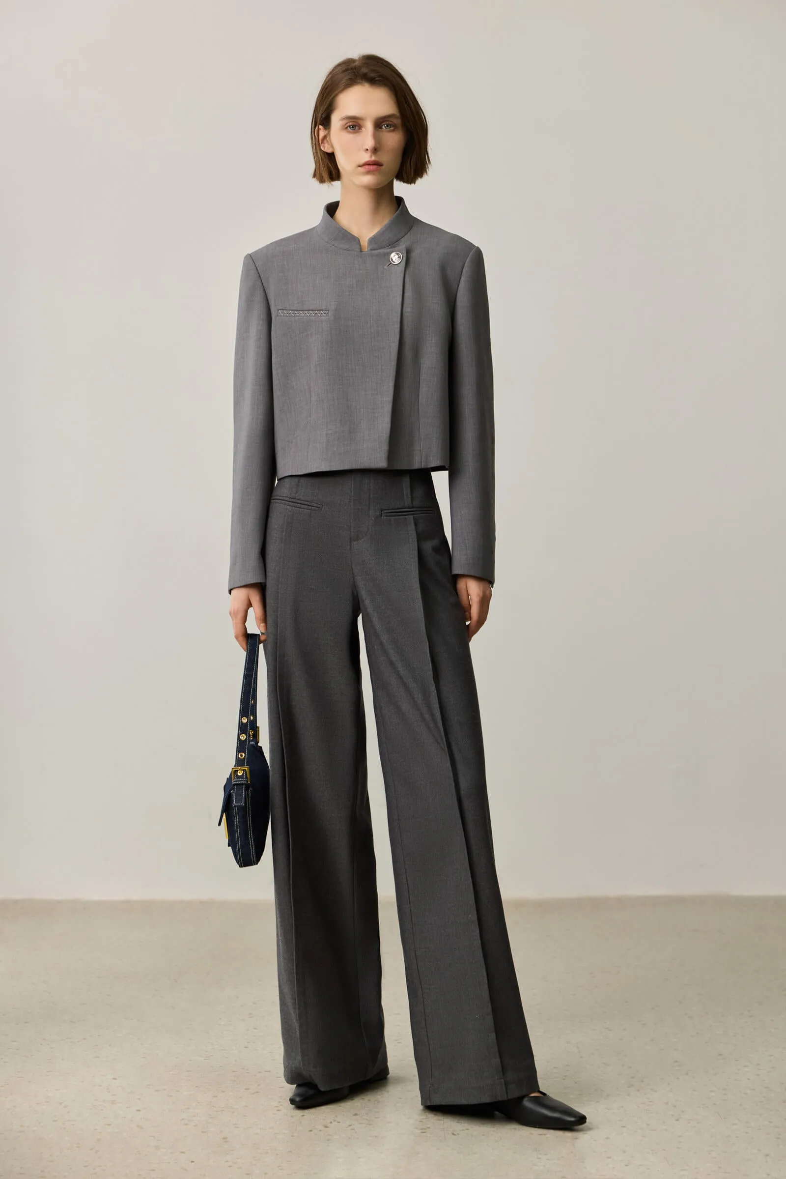 LILY Grey Tone Cropped Blazer
