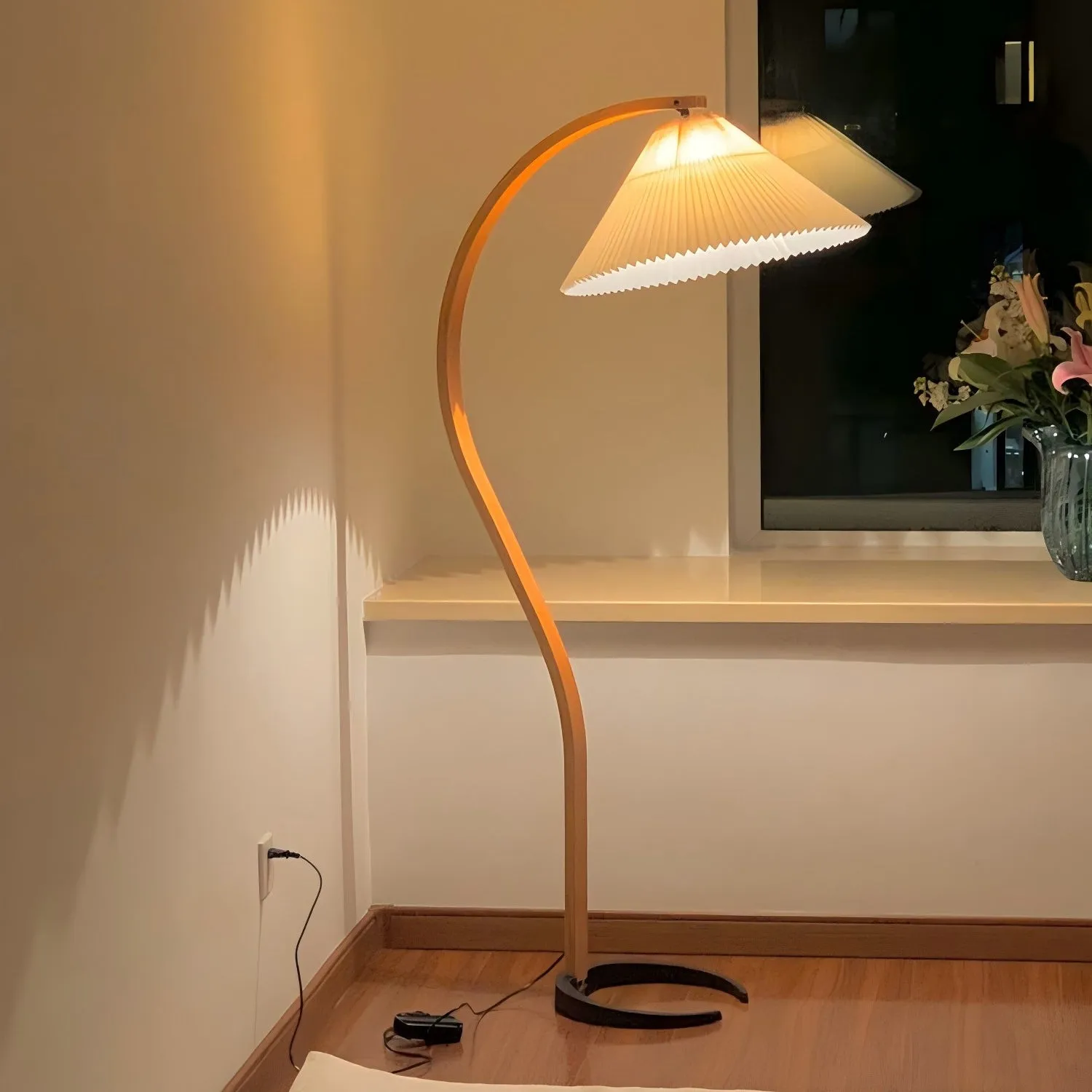 Pleated Floor Lamp