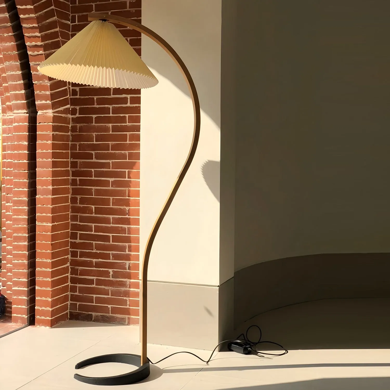 Pleated Floor Lamp