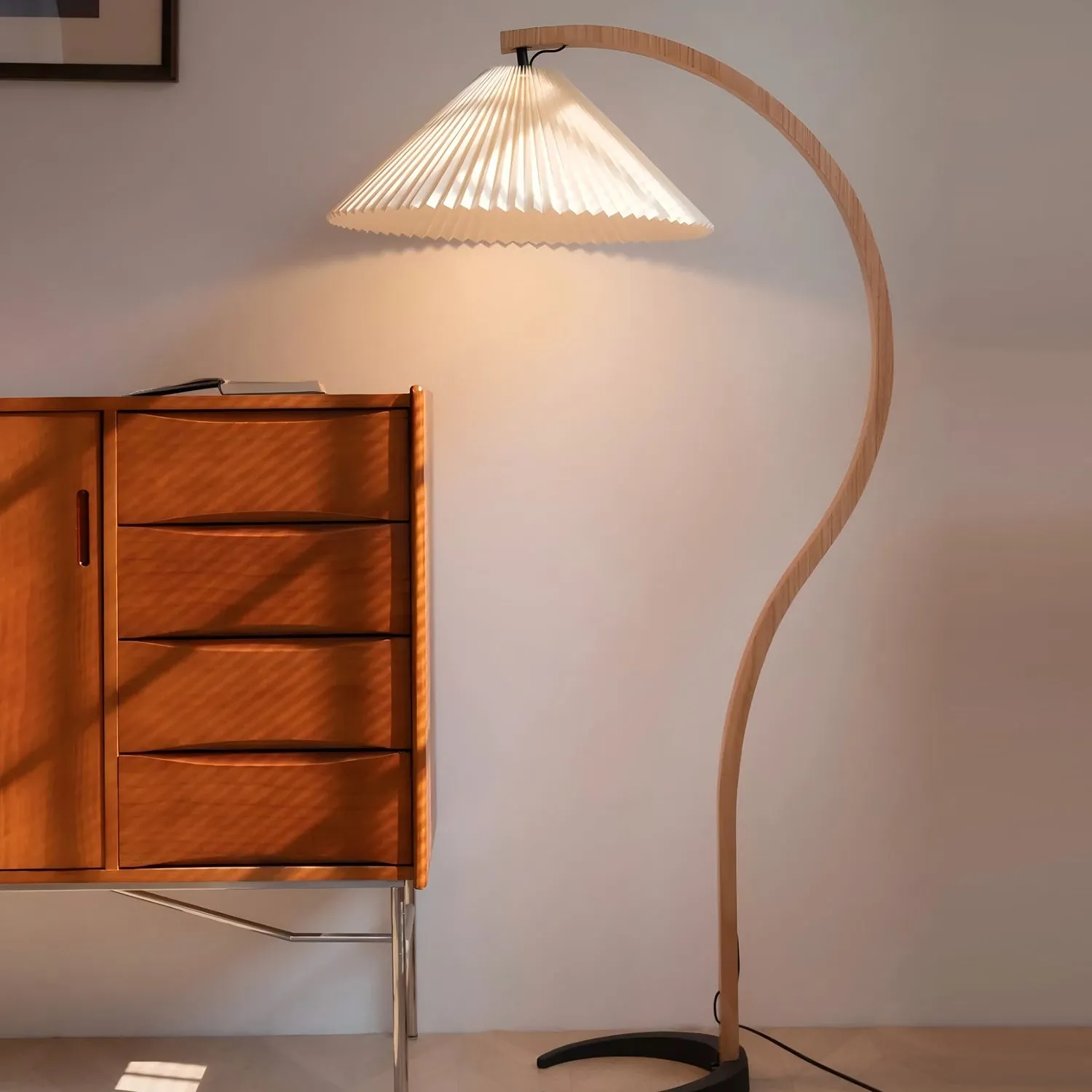 Pleated Floor Lamp