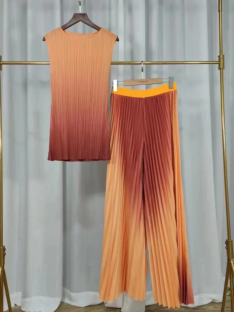 Women's Ombre 2-Piece Gradient Pleated Pants Set